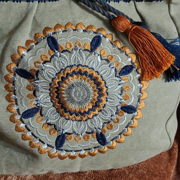 NEW BO HO MONA B. NWT TASSEL CROSS BODY BAG - Picture 2 of 16